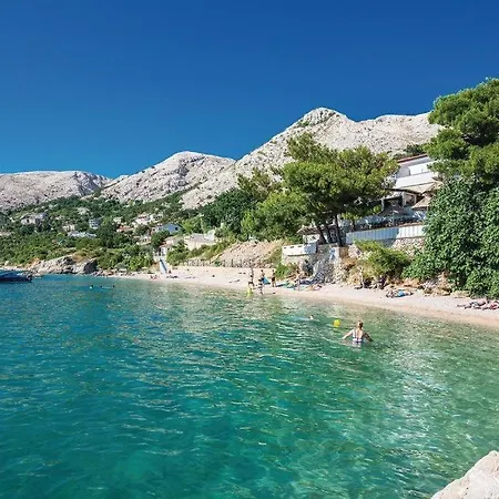 Biserka * Stara Baška