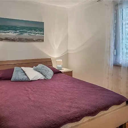 Biserka Stara Baška