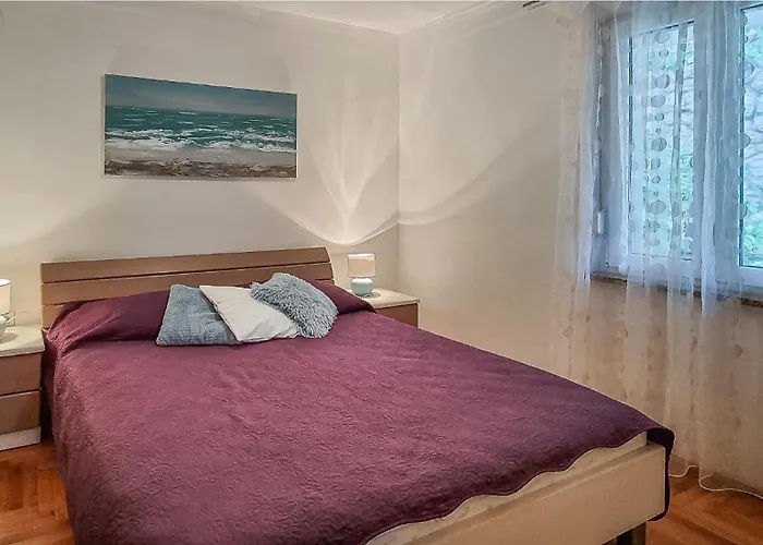 Biserka Stara Baška